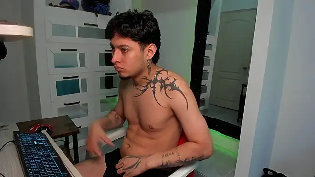 Sky Wild online show from March 20, 8:23 pm