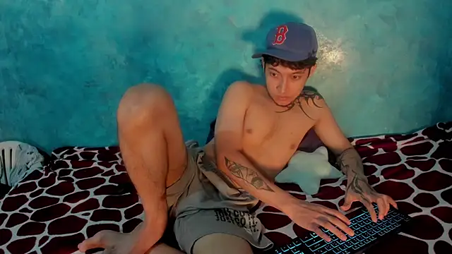 Sky Wild online show from December 17, 2:41 am