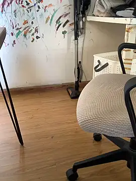 buckgaroooo online show from December 15, 4:09 am