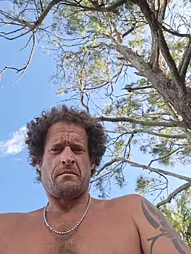 shainnfk online show from October 29, 2:09 pm