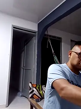 DariusNoir online show from October 21, 1:52 am