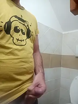 Romaeterna  online show from November 17, 2:25 am