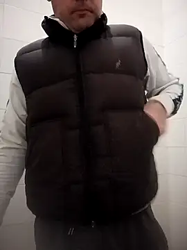 Romaeterna  online show from December 22, 4:48 pm