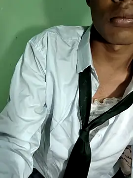 Lilbaby080008 online show from November 5, 8:22 pm