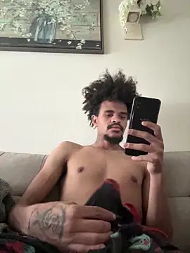 Mrmakeherwet Tez online show from February 24, 4:41 pm