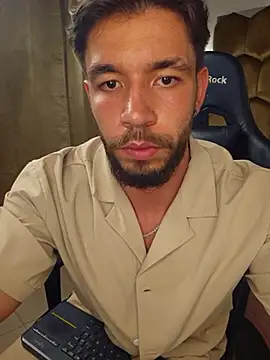 JACKSON STIFLER online show from November 19, 12:10 am