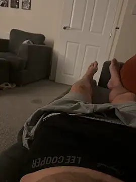 sevenisthemagicnum online show from October 31, 11:30 pm