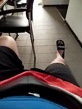 Mammothx12 online show from December 14, 2:46 pm