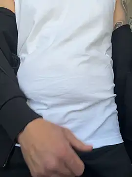 PassionCoupleLove online show from April 4, 12:24 pm