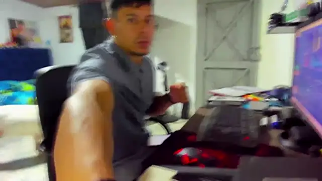 Malek Ivonny online show from November 11, 2:38 am