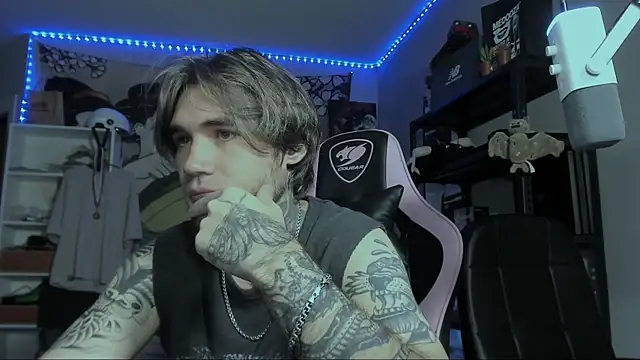 Go V Cs online show from October 25, 11:34 am