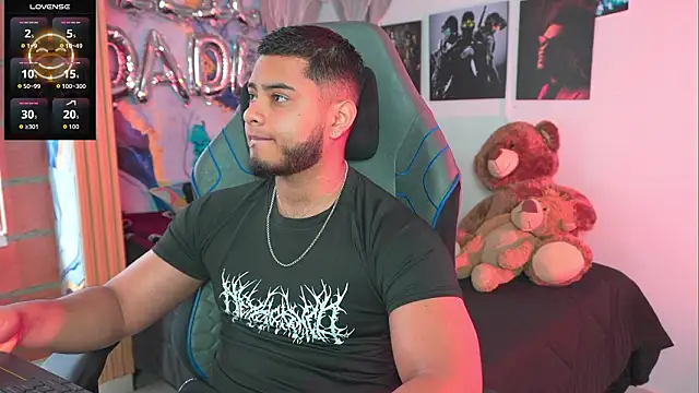 Tiler wolker online show from March 8, 7:18 pm