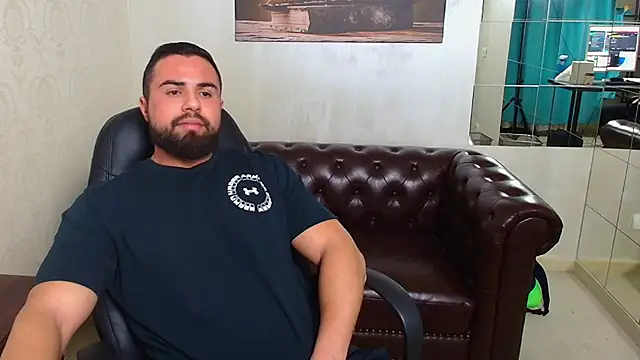 HayesWood online show from December 14, 5:47 am