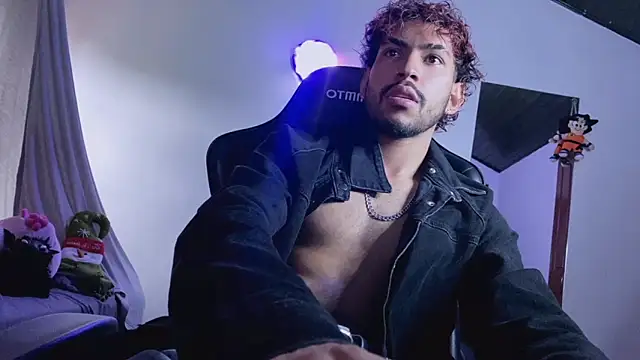 3v1l online show from November 16, 7:05 pm