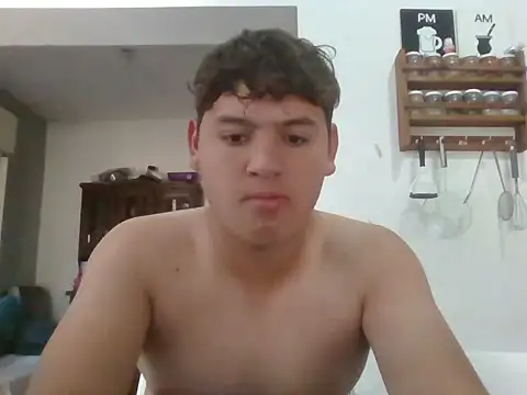 Myboy0020 online show from November 17, 7:28 pm