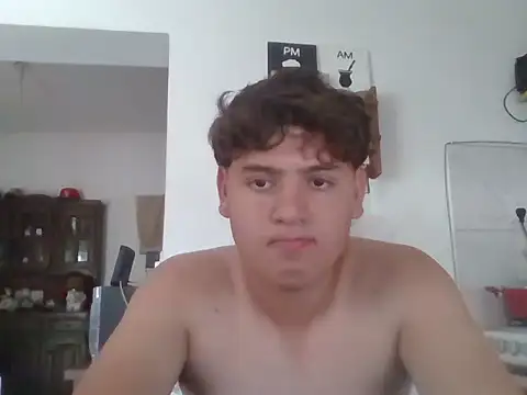 Myboy0020 online show from January 9, 6:24 pm