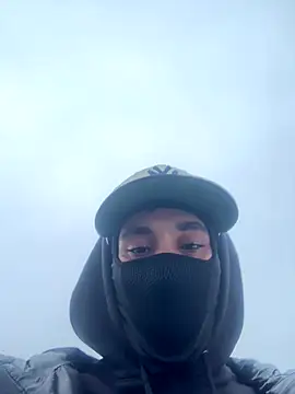 caramello-48888 online show from December 13, 7:53 pm