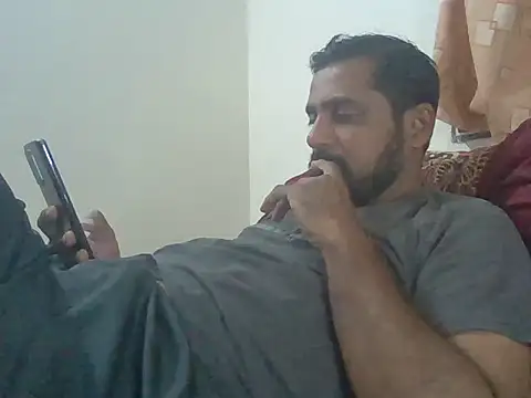 RubyEntity online show from November 12, 5:19 pm