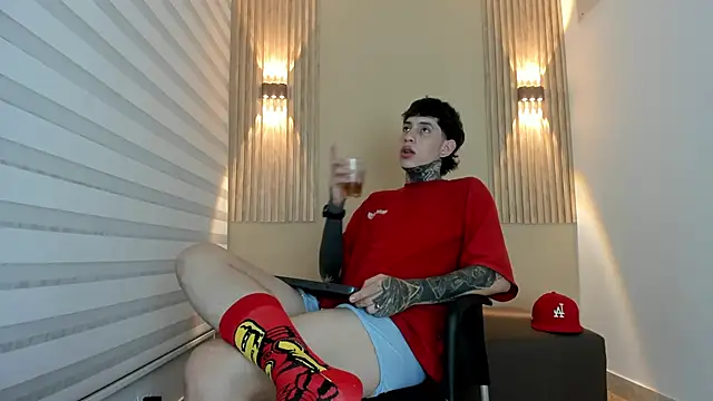 DANTE ARMSTRONG online show from November 27, 3:54 am