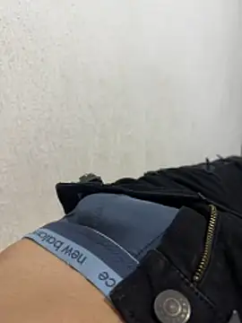 Joven192007 online show from April 30, 1:34 am