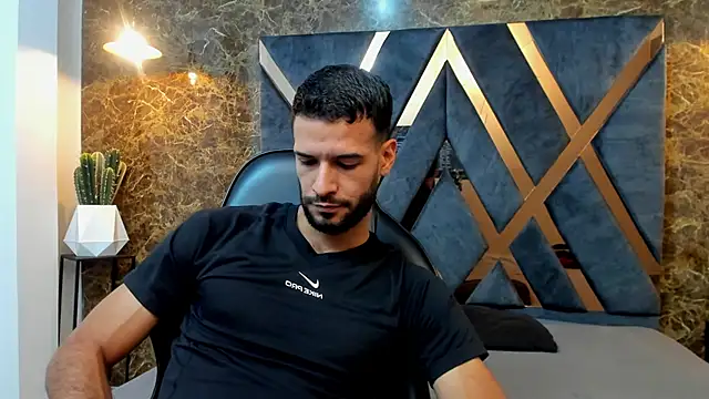 Jacob Benelli online show from April 1, 11:24 pm