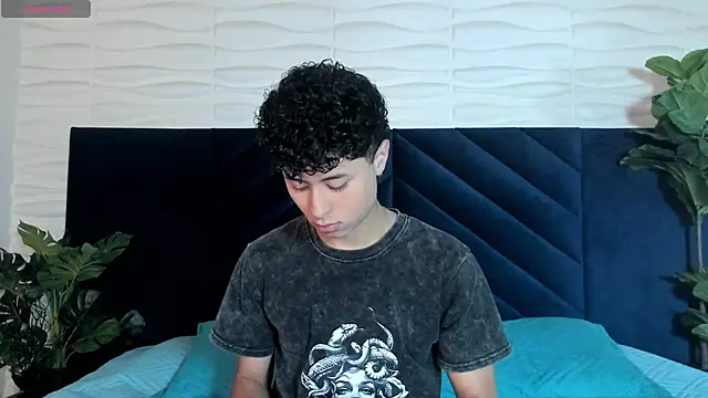 Noah dupont  online show from January 13, 12:20 pm