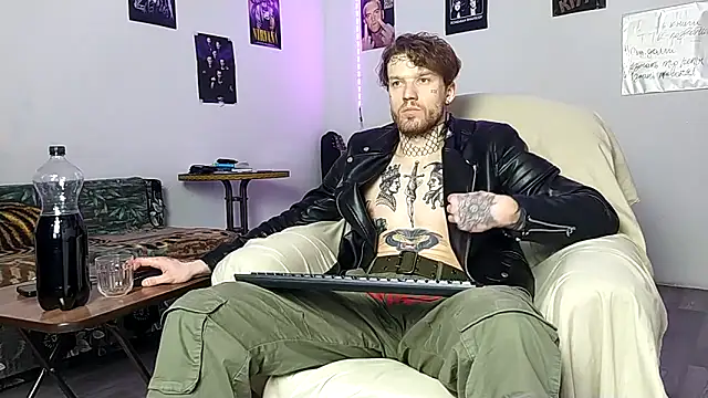 Huntall77 online show from February 23, 1:46 pm