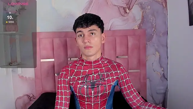 estebanperez 26 online show from December 19, 7:00 pm