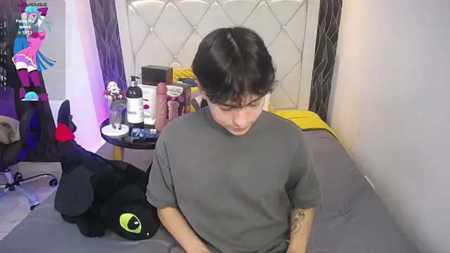 Samu FoXXX online show from November 13, 8:35 pm