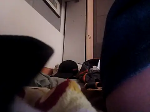 hotguy71000 online show from March 5, 2:19 am