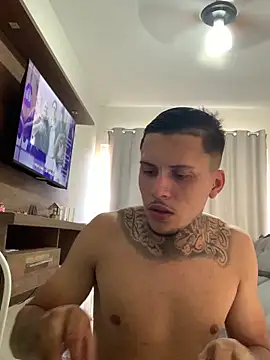 Ryanzl017 online show from December 22, 8:17 pm