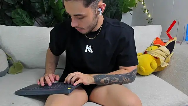 Austin coljs online show from April 24, 12:46 am