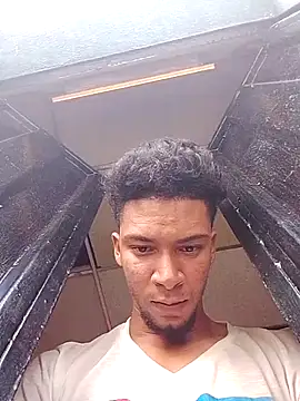 Rich Boy Activ online show from December 2, 6:11 pm