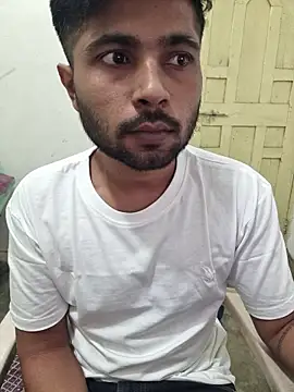 syndyc1 online show from December 1, 5:05 pm