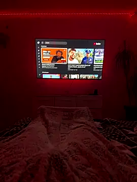 Maurice879 online show from January 7, 2:27 am