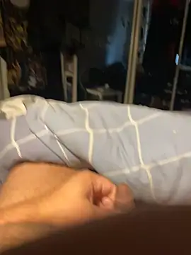 ToyloverJay online show from December 22, 1:41 pm