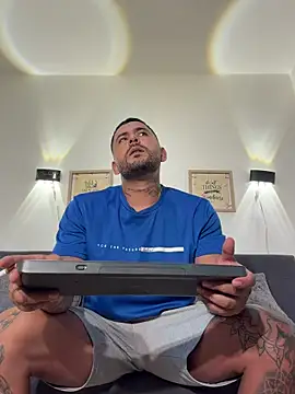 david10kc online show from May 23, 2:17 am