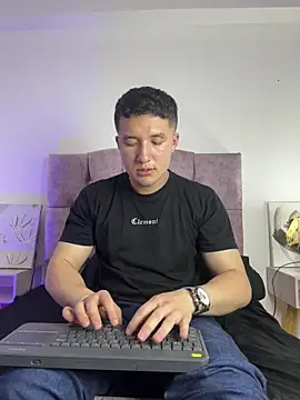 Ethan-Connor online show from November 27, 8:23 pm