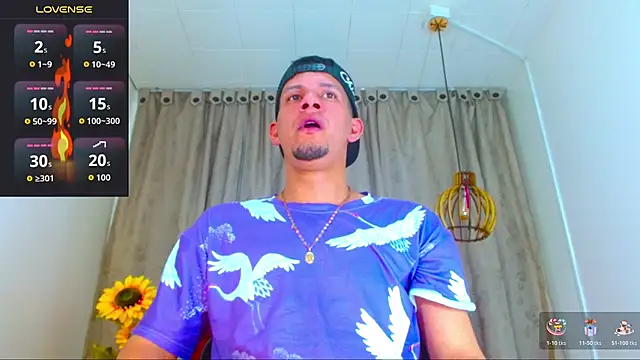 Sebastian Smith   online show from November 25, 11:34 am