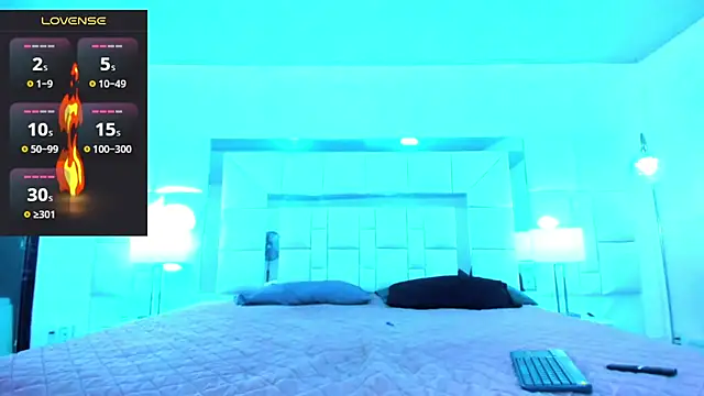 Sebastian Smith   online show from December 3, 8:26 pm