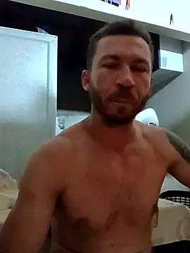 RobertoLuiz84 online show from March 4, 5:03 am