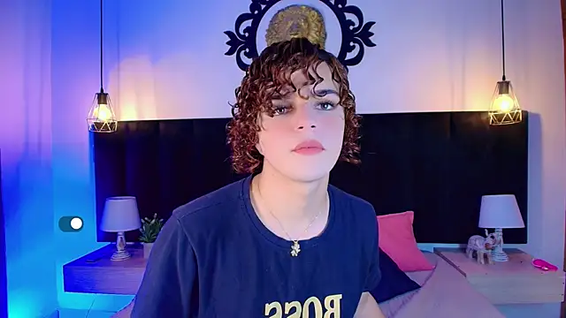 Skyee angel online show from March 27, 7:37 pm