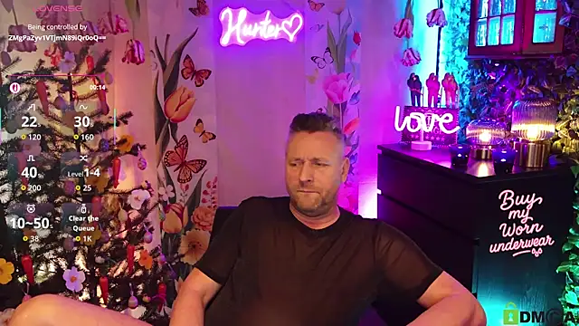 Hunter Fl online show from March 13, 5:30 pm