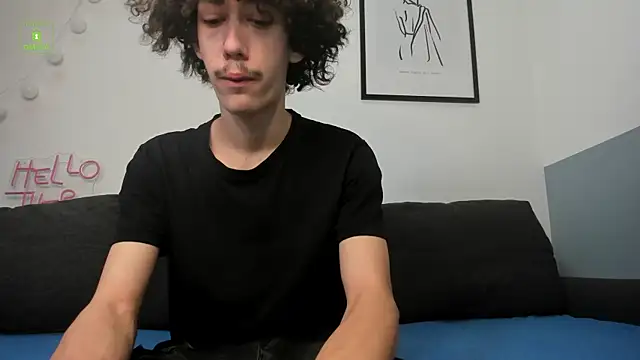 Dilan Wolfe online show from December 3, 12:11 pm