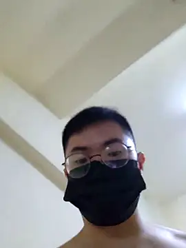 Valerious180 online show from February 21, 5:25 pm