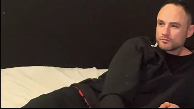 famous1tad online show from March 14, 2:57 pm