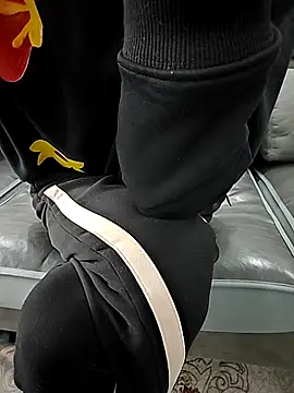 micai fengbei online show from March 2, 4:01 am