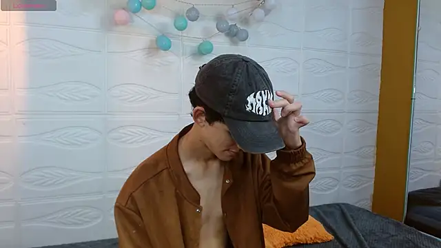 Michaelkoiv online show from February 8, 11:48 am