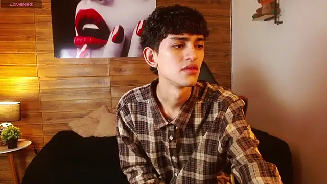 Michaelkoiv online show from May 31, 6:09 pm