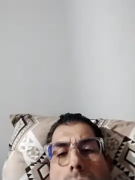 Fuegosutil online show from April 7, 5:18 am